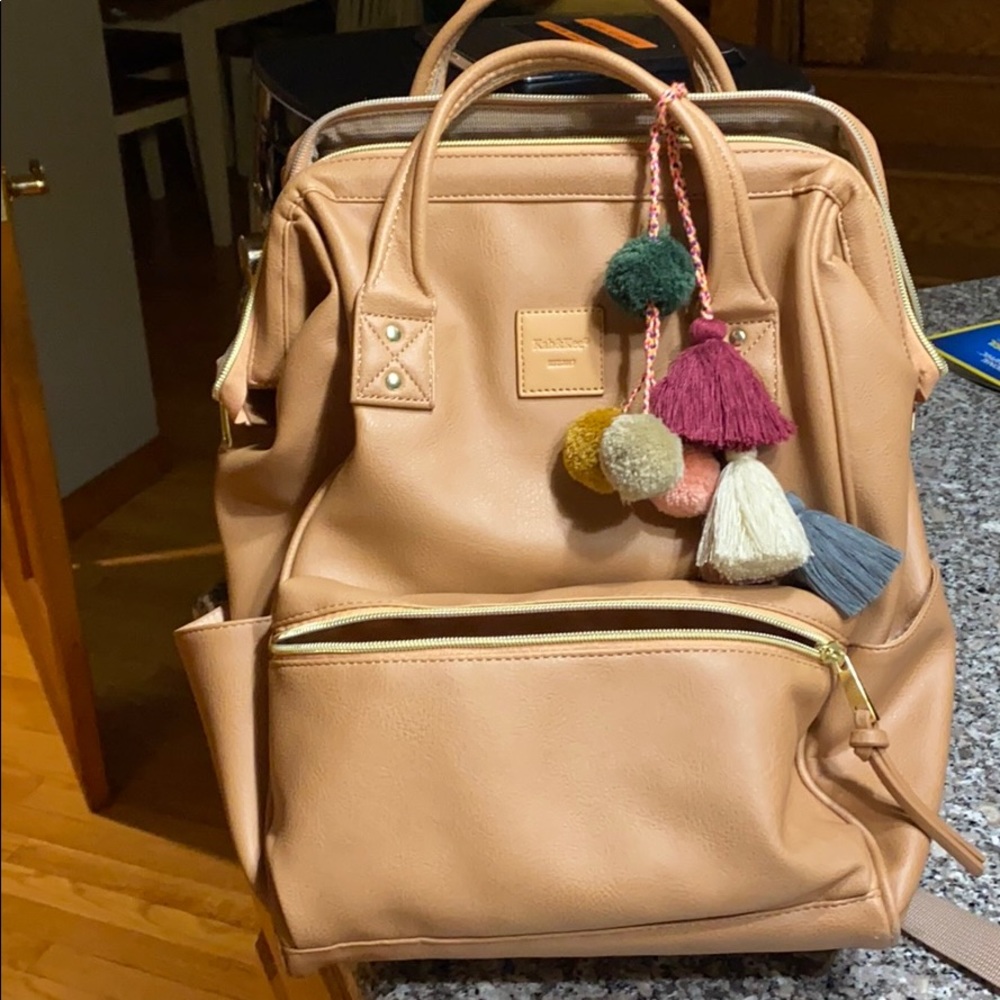 Kah & Kee leather backpack in tan pink.